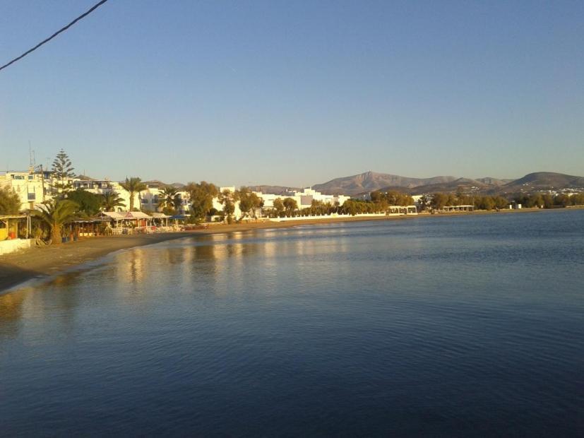 Pension Verykokkos Naxos City Buitenkant foto