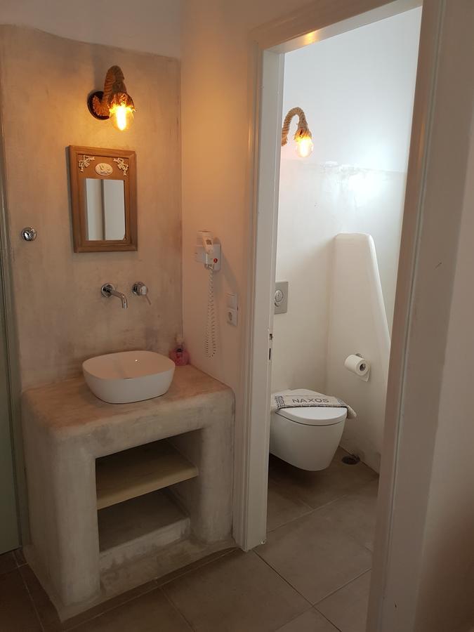 Pension Verykokkos Naxos City Buitenkant foto