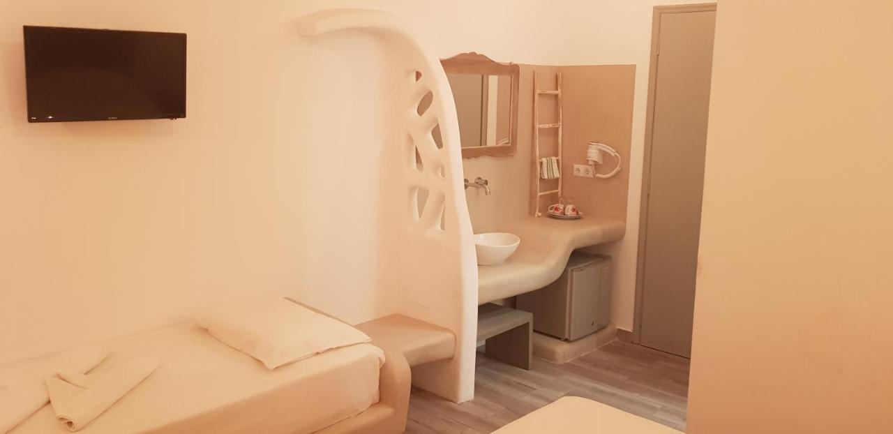 Pension Verykokkos Naxos City Buitenkant foto