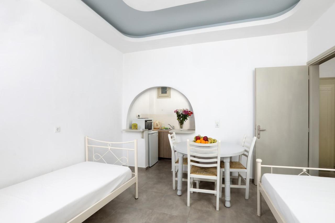 Pension Verykokkos Naxos City Buitenkant foto